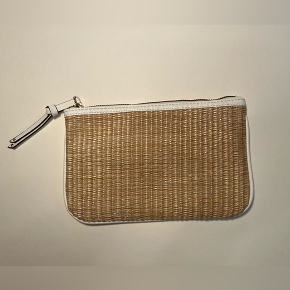 other Handbags - Raffia Leather Clutch Pouch